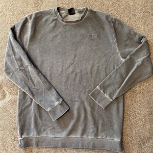 Oakley Men's Crewneck Sweater in Gray